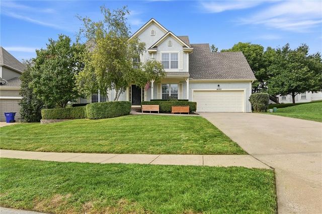 16522 W 81st Street, Lenexa, KS 66219