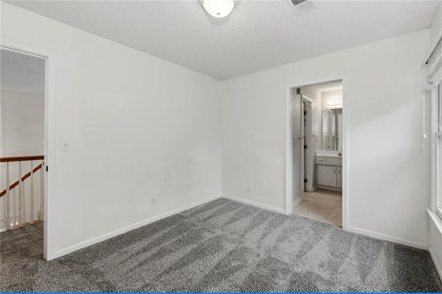16522 W 81st Street, Lenexa, KS 66219