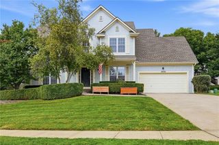 16522 W 81st Street, Lenexa, KS 66219