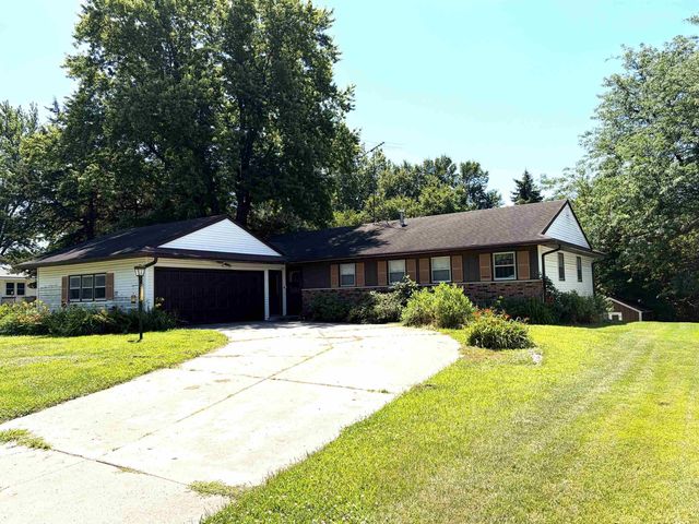 405 Vinton Avenue, Eldora, IA 50627