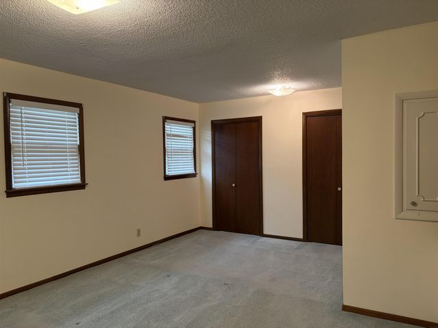 405 Vinton Avenue, Eldora, IA 50627