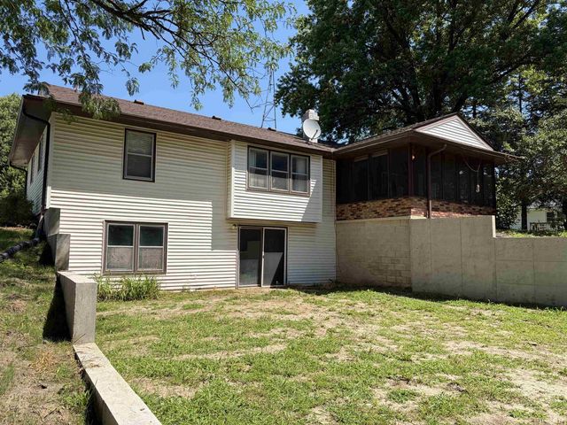 405 Vinton Avenue, Eldora, IA 50627