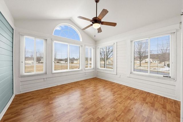 6011 NE KENSINGTON Court, Lee's Summit, MO 64064