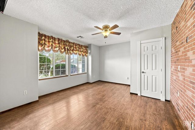 22005 Tiny Court, Tehachapi, CA 93561