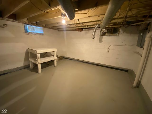 1464 N Gladstone Avenue, Indianapolis, IN 46201