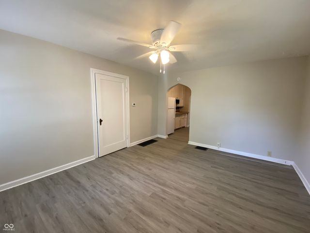 1464 N Gladstone Avenue, Indianapolis, IN 46201