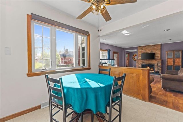 67 Pinecrest Circle, Williston, VT 05495