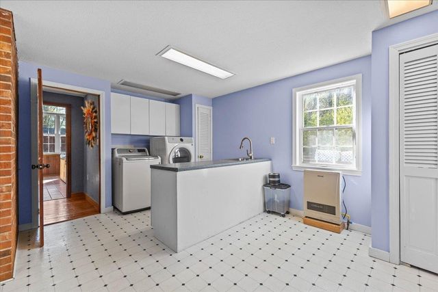 67 Pinecrest Circle, Williston, VT 05495