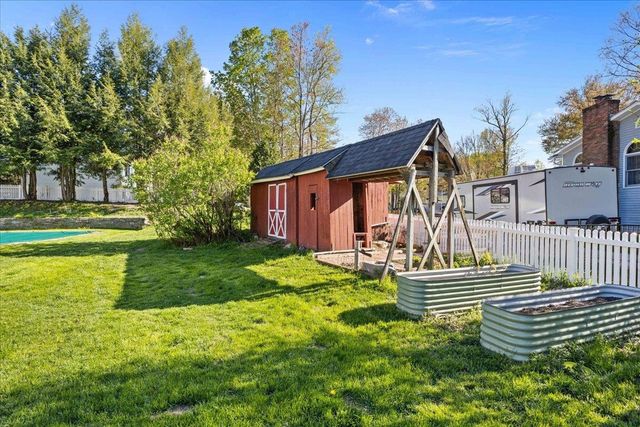 67 Pinecrest Circle, Williston, VT 05495