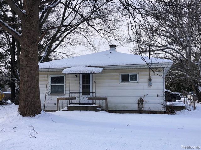 1704 E Webster Road, Flint, MI 48505