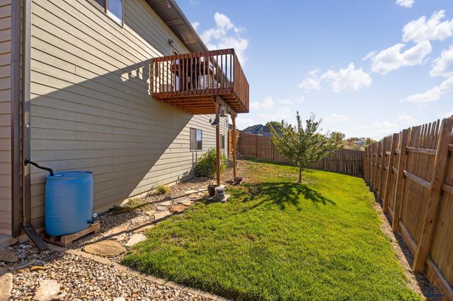 917 HAAKON ST, Rapid City, SD 57703