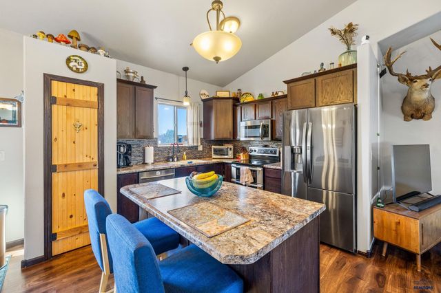 917 HAAKON ST, Rapid City, SD 57703