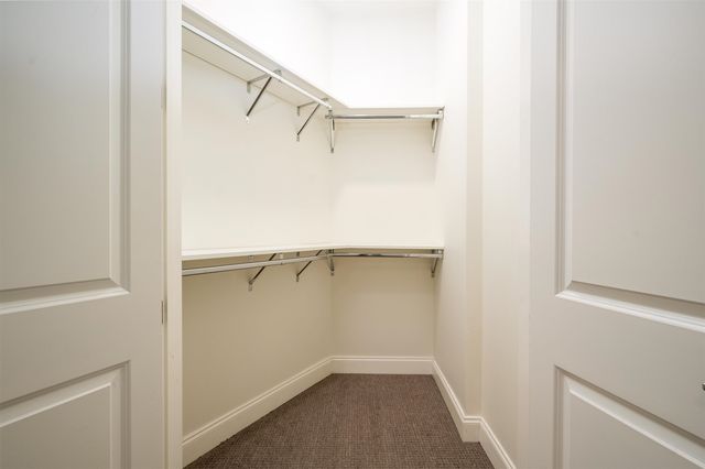 717 S Riverside Dr Apt 904, Memphis, TN 38103