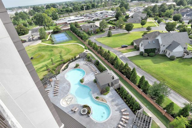 717 S Riverside Dr Apt 904, Memphis, TN 38103