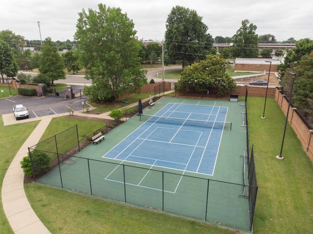 717 S Riverside Dr Apt 904, Memphis, TN 38103