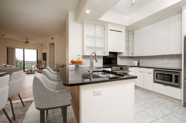 717 S Riverside Dr Apt 904, Memphis, TN 38103