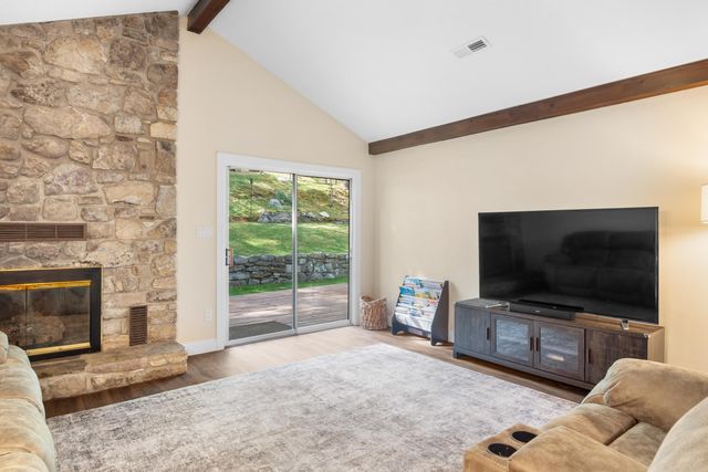 12639 Catawba RD, Troutville, VA 24175