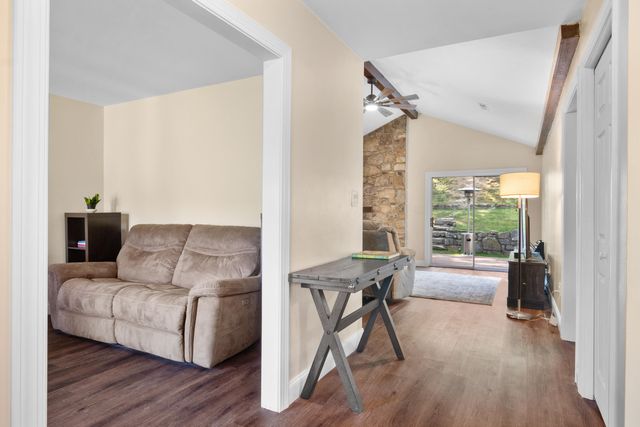 12639 Catawba RD, Troutville, VA 24175