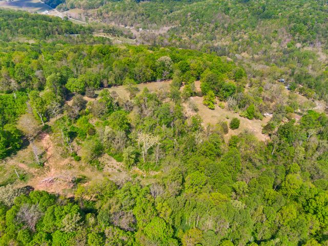 12639 Catawba RD, Troutville, VA 24175