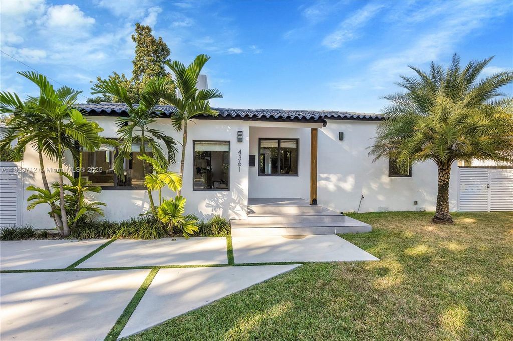 4361 SW 16th St, Miami, FL 33134