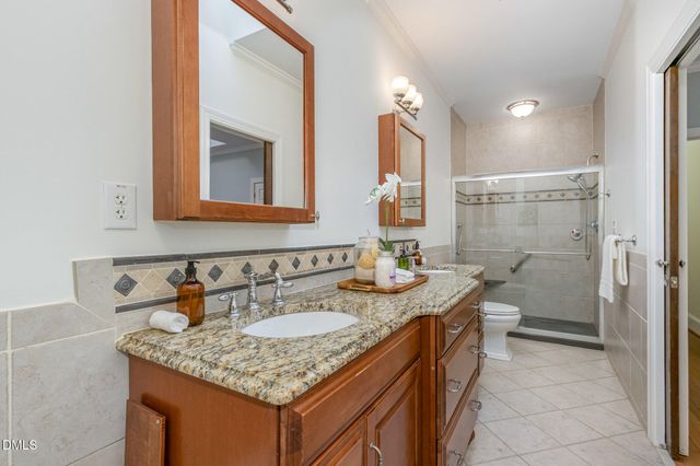 5419 Valinda Drive, Chapel Hill, NC 27514