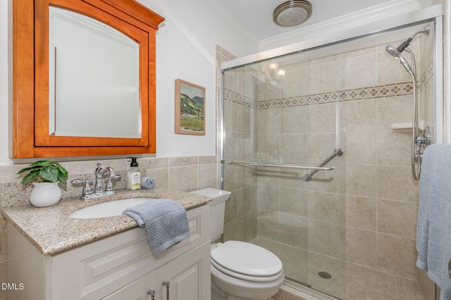 5419 Valinda Drive, Chapel Hill, NC 27514