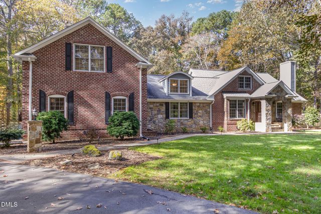 5419 Valinda Drive, Chapel Hill, NC 27514