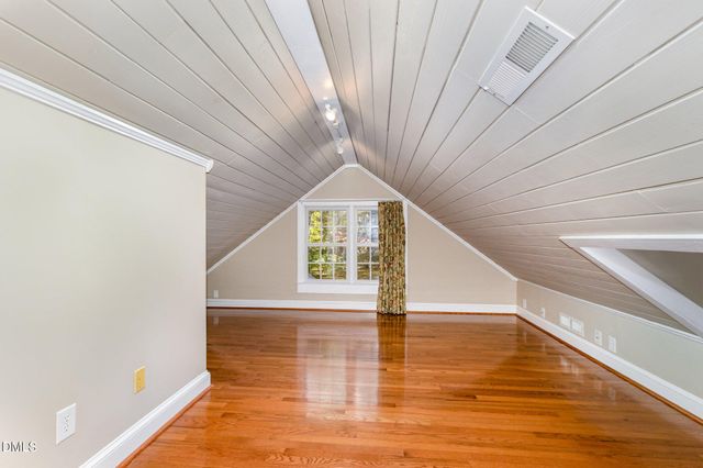 5419 Valinda Drive, Chapel Hill, NC 27514