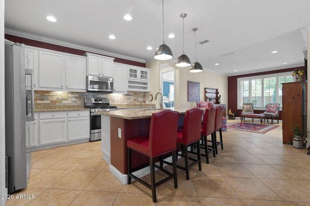 7337 W SILVER SPRING Way, Florence, AZ 85132