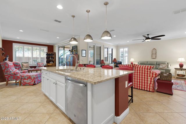 7337 W SILVER SPRING Way, Florence, AZ 85132