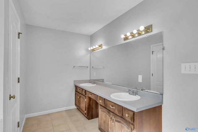 212 Warfe Court, Huntsville, AL 35810