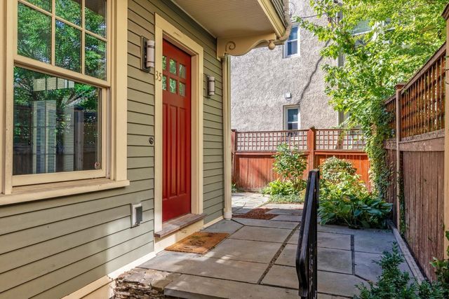 35 Gorham St 35, Cambridge, MA 02138