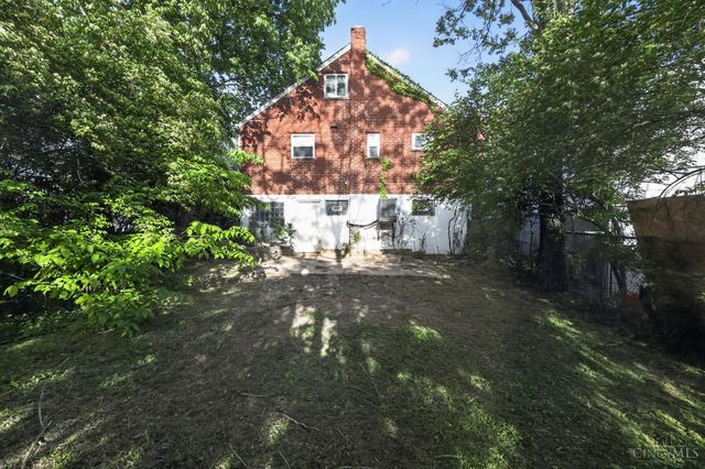 1741 Gellenbeck Street, Cincinnati, OH 45205