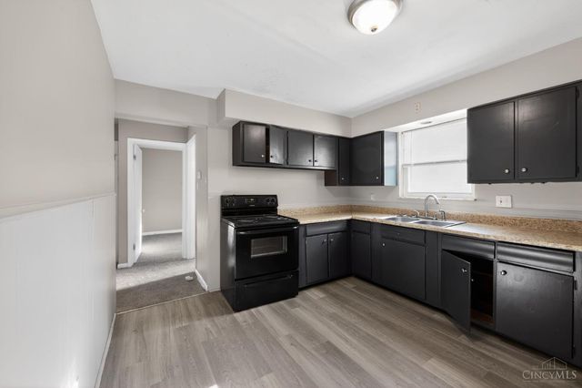 1741 Gellenbeck Street, Cincinnati, OH 45205
