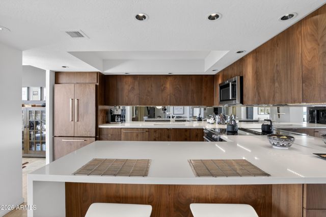 2323 N CENTRAL Avenue 603, Phoenix, AZ 85004