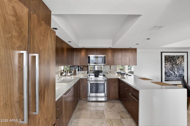 2323 N CENTRAL Avenue 603, Phoenix, AZ 85004