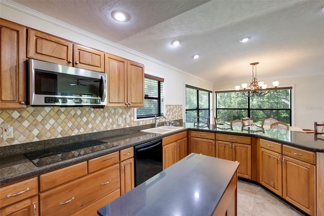 918 99TH STREET NW, Bradenton, FL 34209