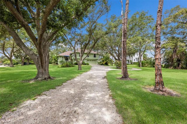 918 99TH STREET NW, Bradenton, FL 34209