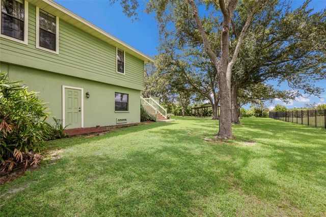 918 99TH STREET NW, Bradenton, FL 34209