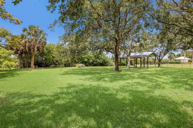 918 99TH STREET NW, Bradenton, FL 34209