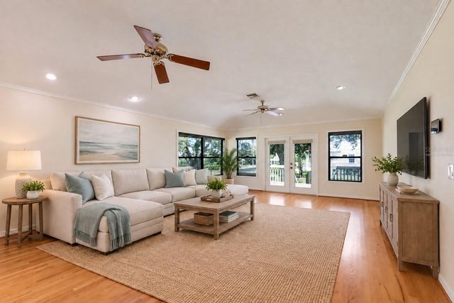 918 99TH STREET NW, Bradenton, FL 34209