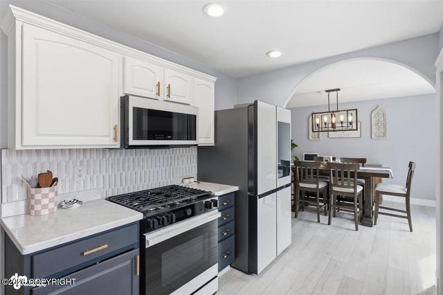 431 E White Spruce Loop, Wasilla, AK 99654