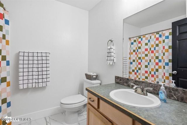431 E White Spruce Loop, Wasilla, AK 99654