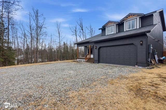 431 E White Spruce Loop, Wasilla, AK 99654