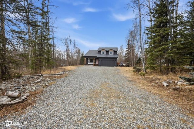 431 E White Spruce Loop, Wasilla, AK 99654