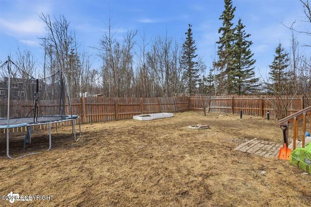 431 E White Spruce Loop, Wasilla, AK 99654