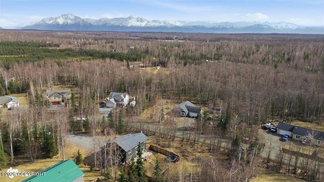 431 E White Spruce Loop, Wasilla, AK 99654
