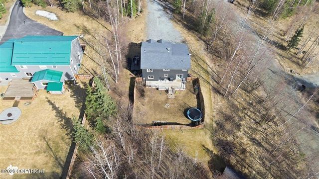 431 E White Spruce Loop, Wasilla, AK 99654