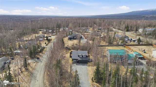431 E White Spruce Loop, Wasilla, AK 99654