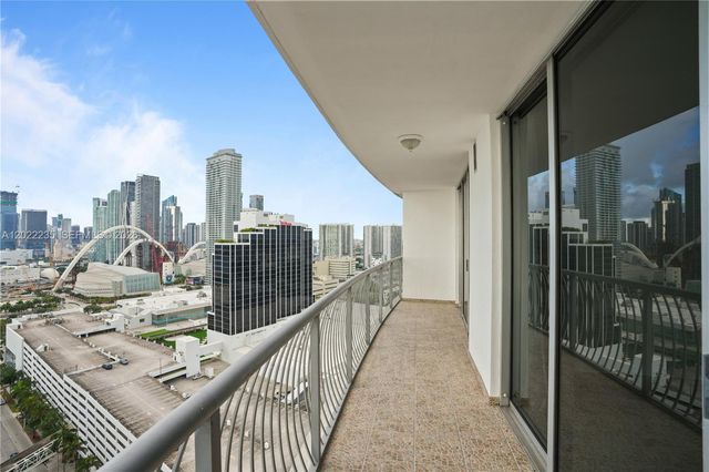 1750 N Bayshore Dr 2804, Miami, FL 33132